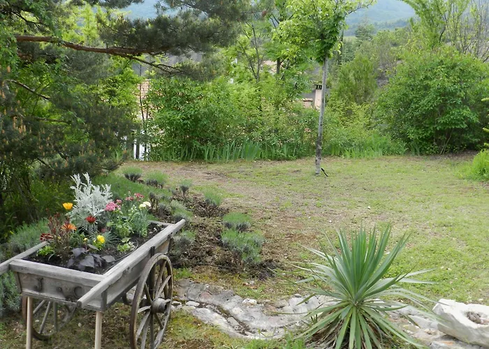 Hébergement de vacances La Lavande *